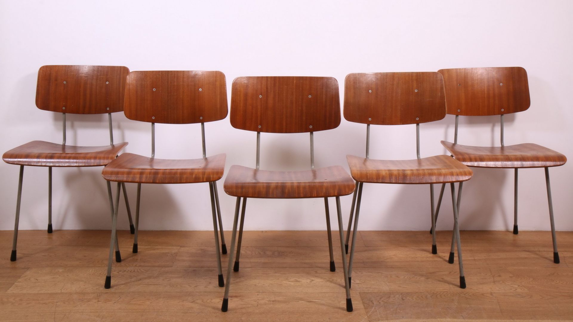 A.R. Cordemeyer voor Gispen, set van vijf 1262 stoelen, ontwerp 1959,