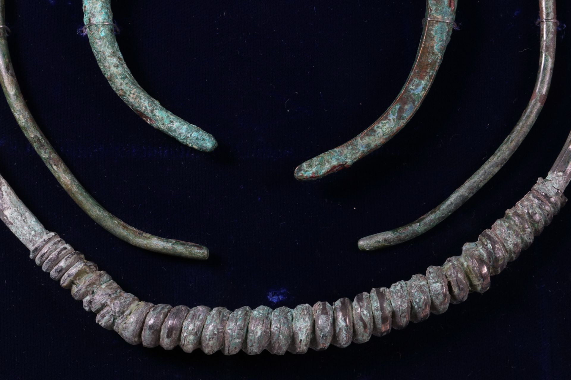 Two Western Europe bronze necklaces and an armband, Bronze Age, - Image 4 of 8
