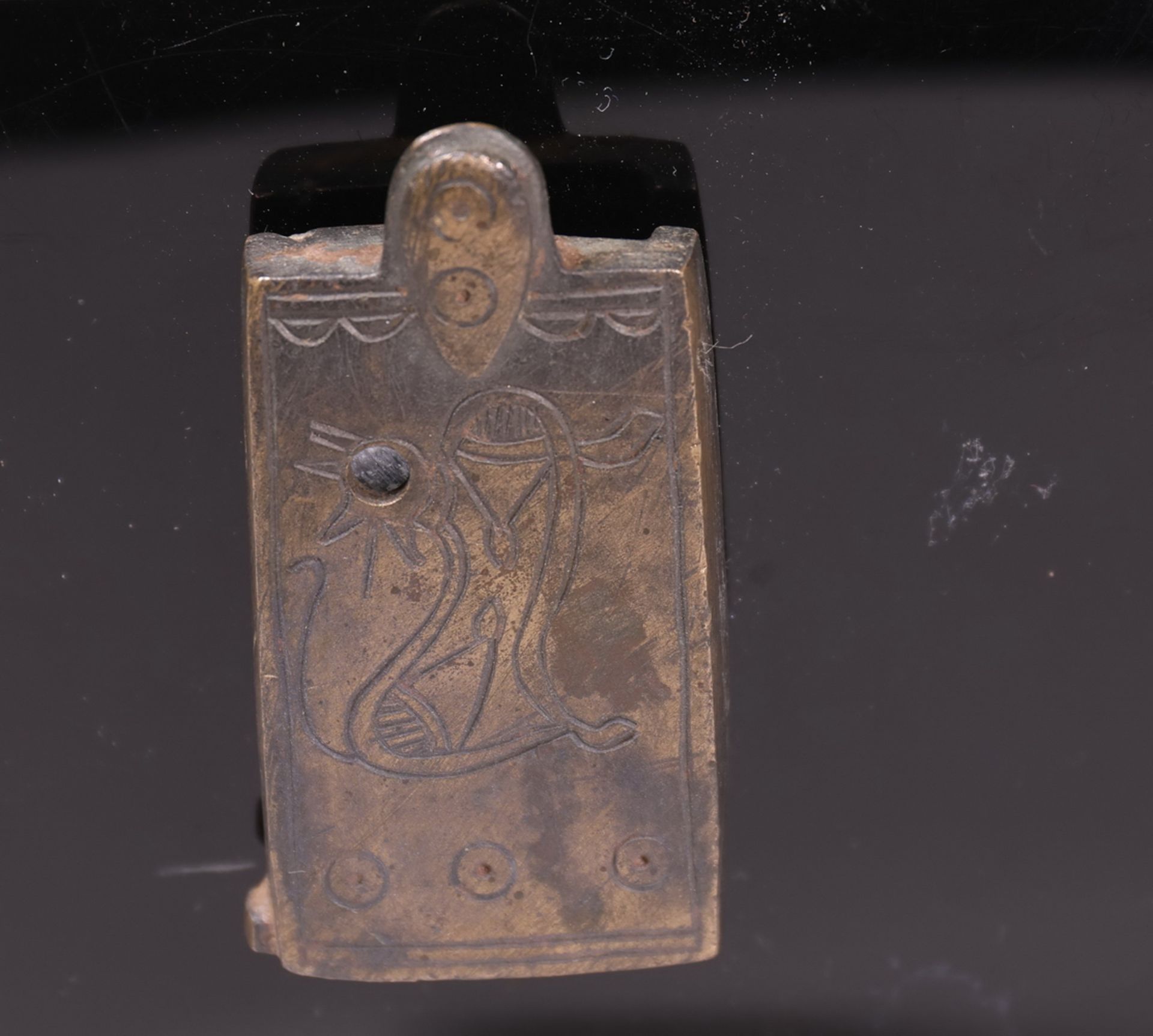 A bronze Byzantine bronze part of a lock, Byzantine Empire, - Bild 3 aus 4