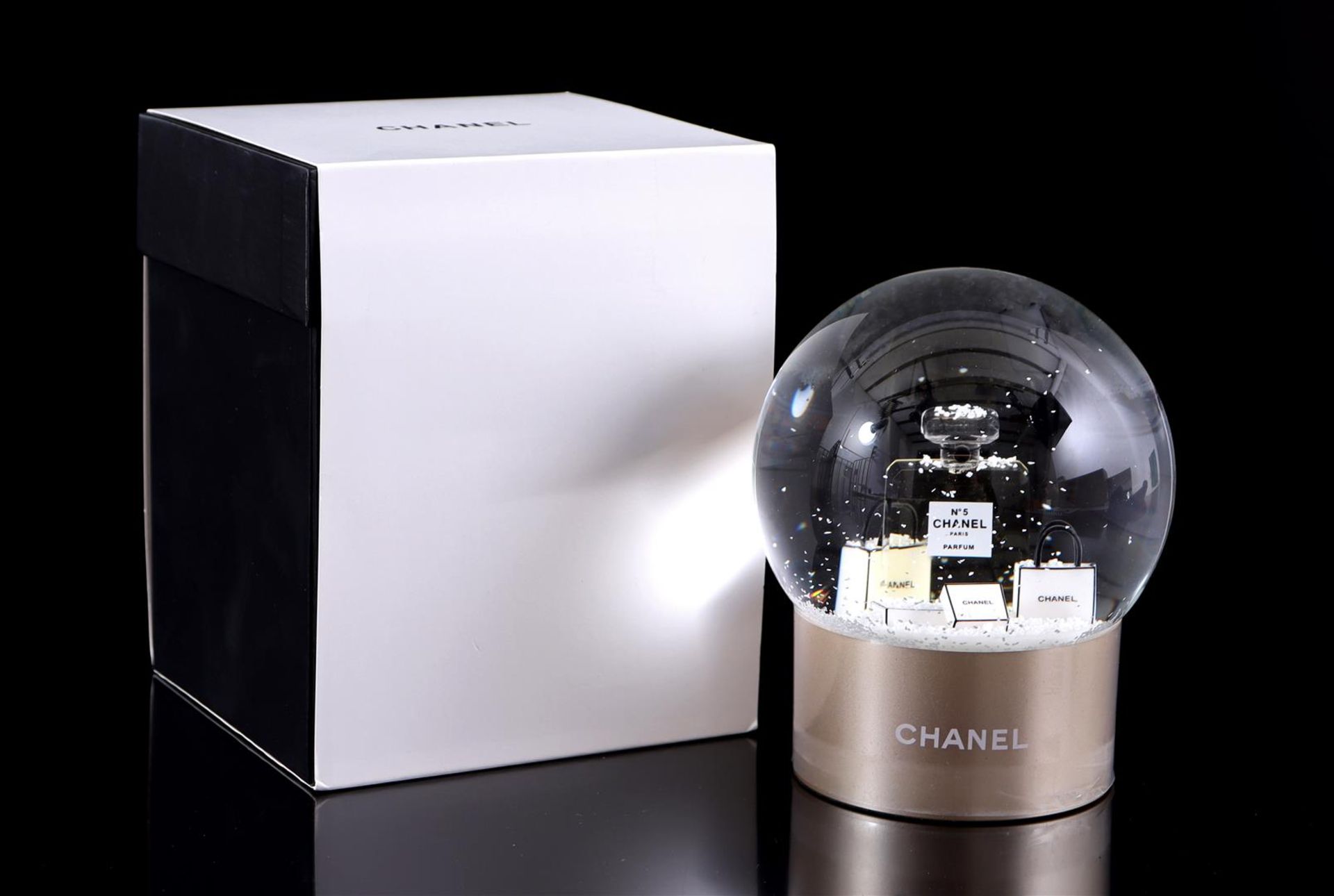 Chanel snowball