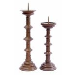2 bronze candlesticks