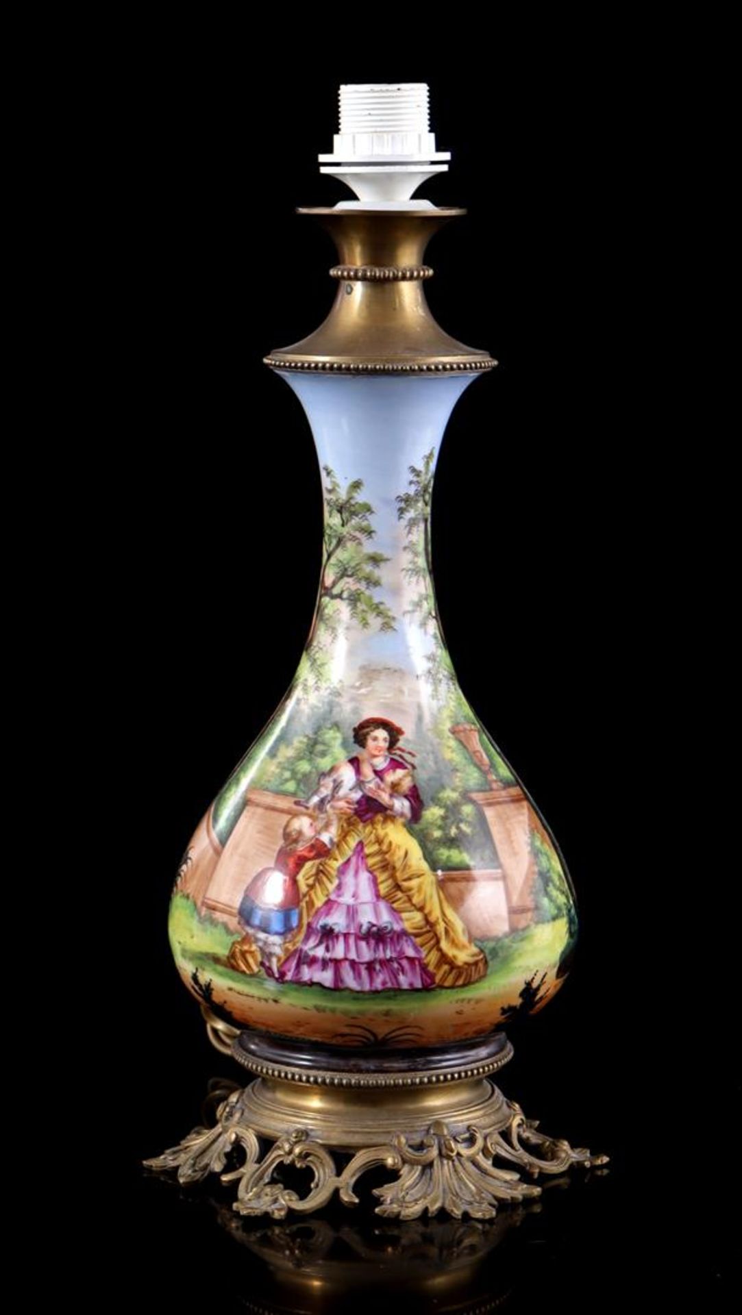 Porcelain table lamp base with fine painting