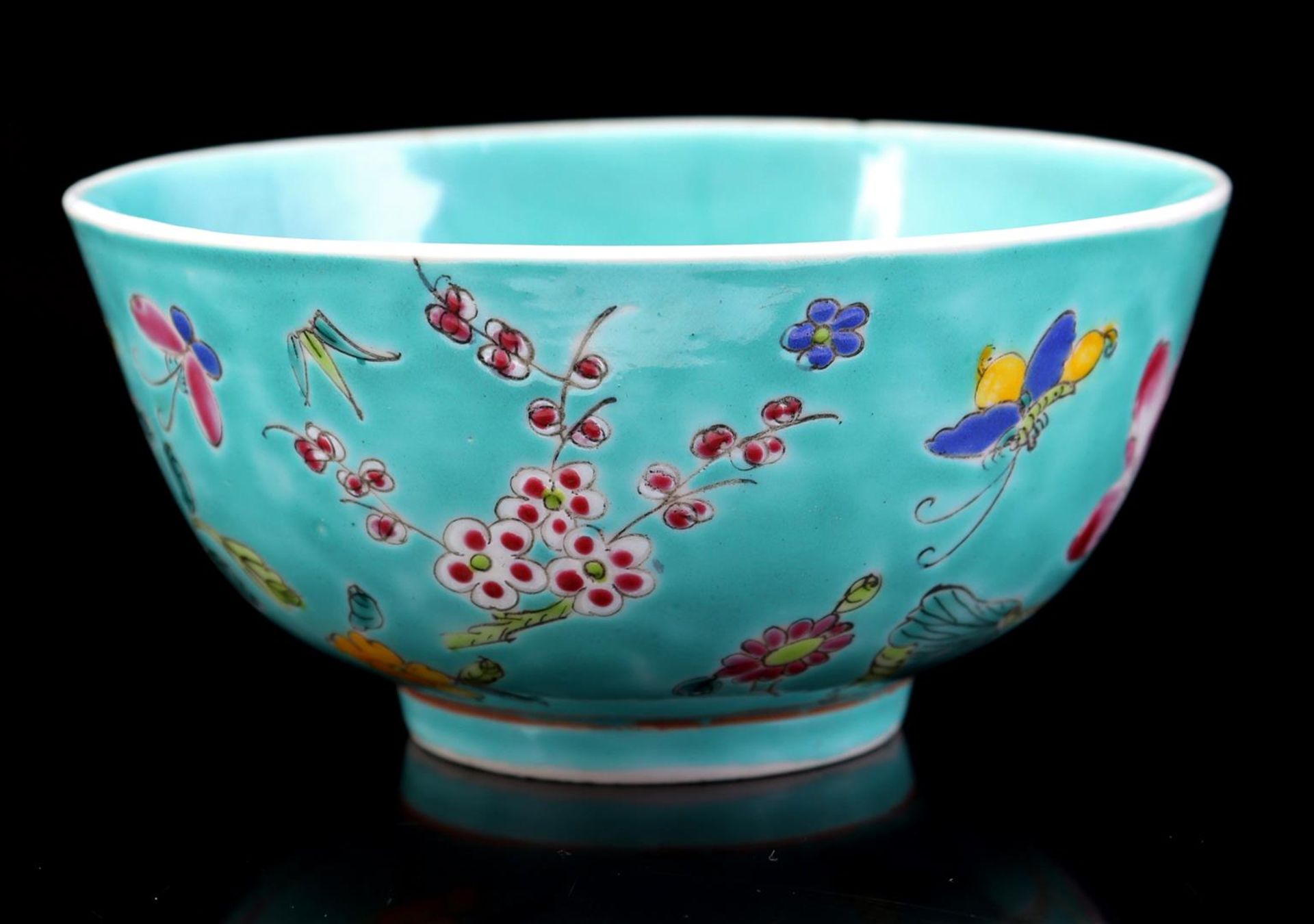 Famille Rose porcelain bowl  - Bild 2 aus 7