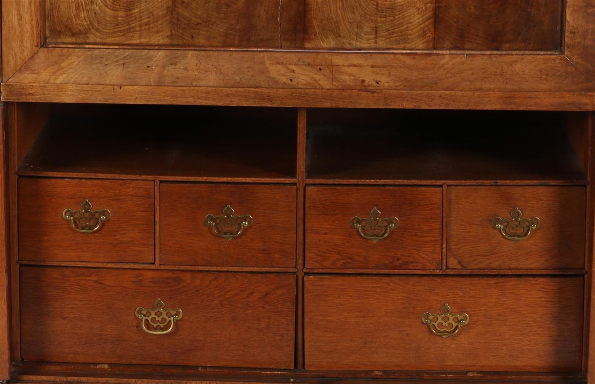 Walnut veneer on oak English Louis Seize style flap desk with 3 drawers at the top - Bild 3 aus 3