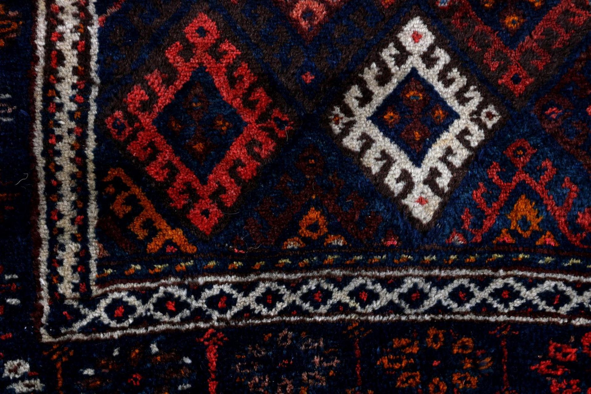 2 wool rugs with oriental motif - Bild 3 aus 5