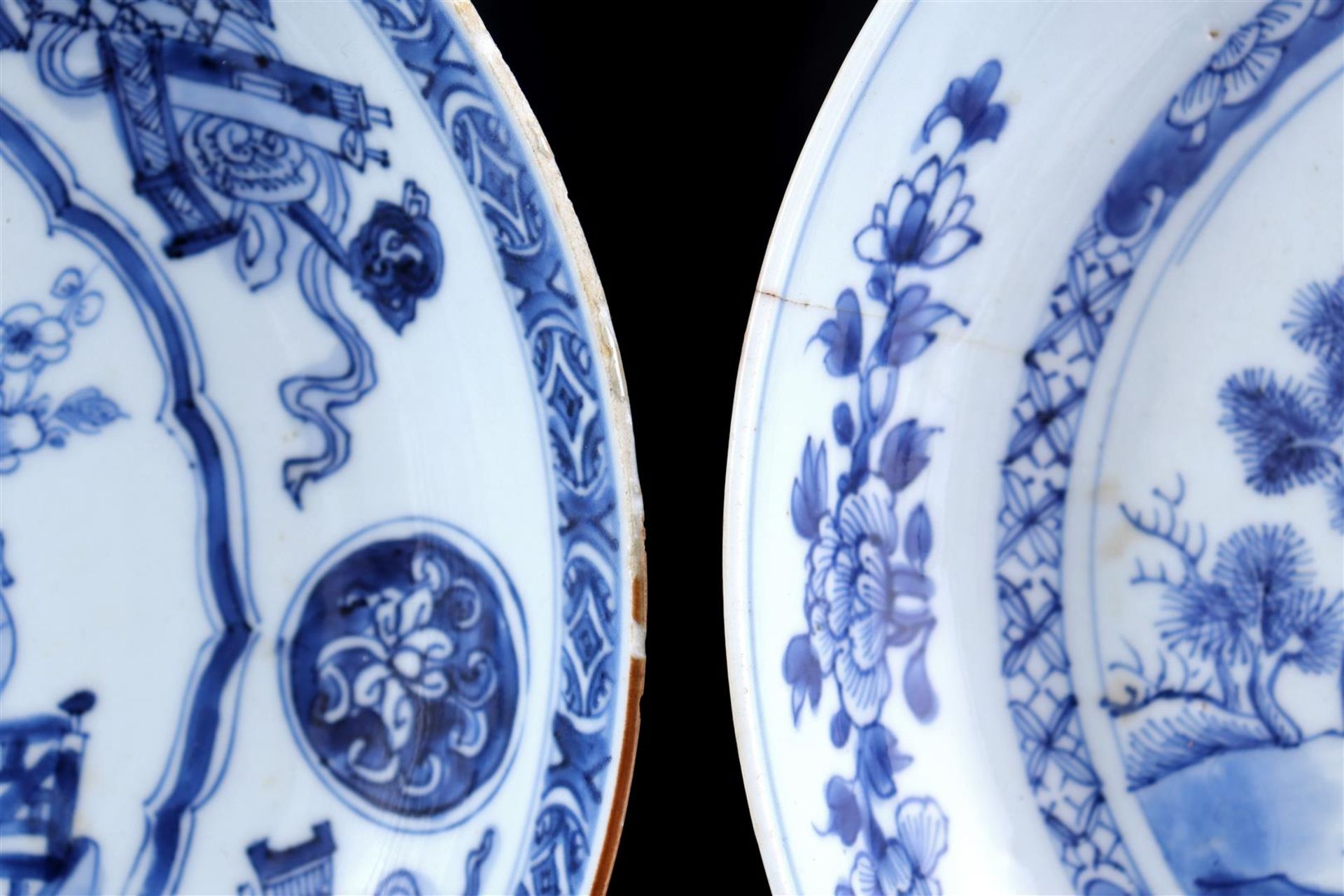 2 deep porcelain dishes with landscape decor - Bild 2 aus 3