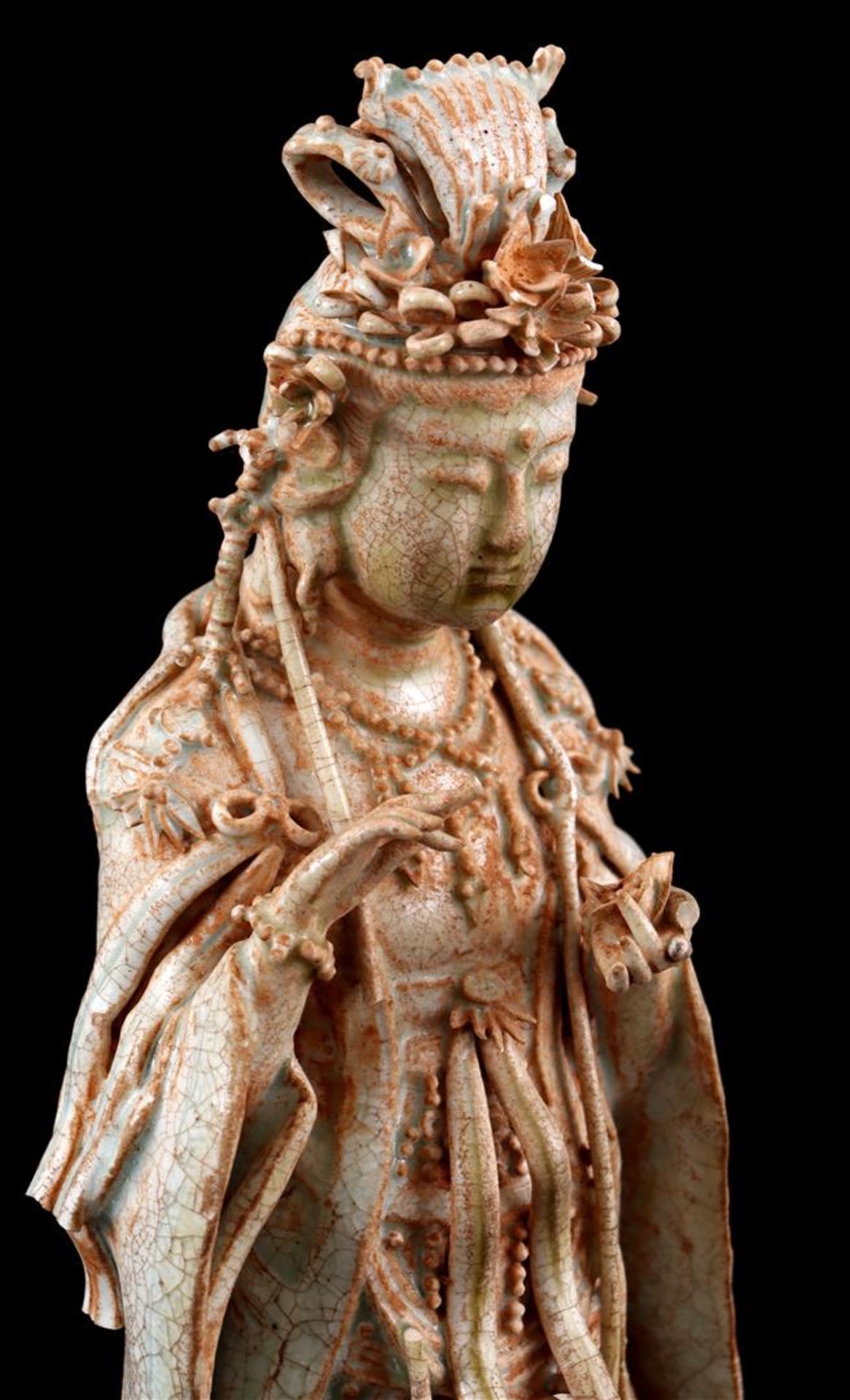 Glazed earthenware statue of a standing Quanyin, China ca. 1900 - Bild 2 aus 5