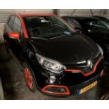 EXECUTION SALE: Passenger car Renault Captur model 2R401E