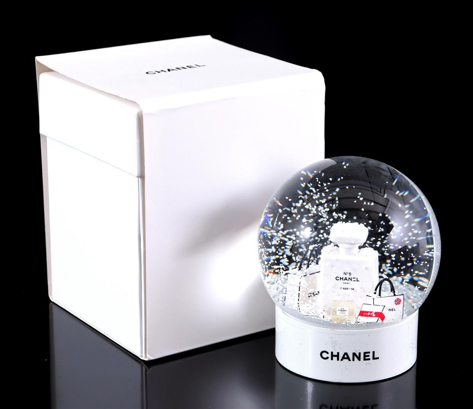 Chanel snowball