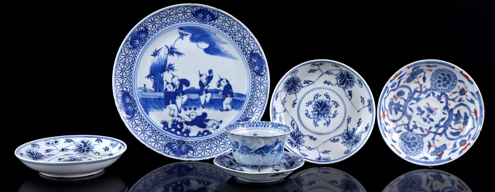 Lot of Japanese and Chinese porcelain from the 18th century