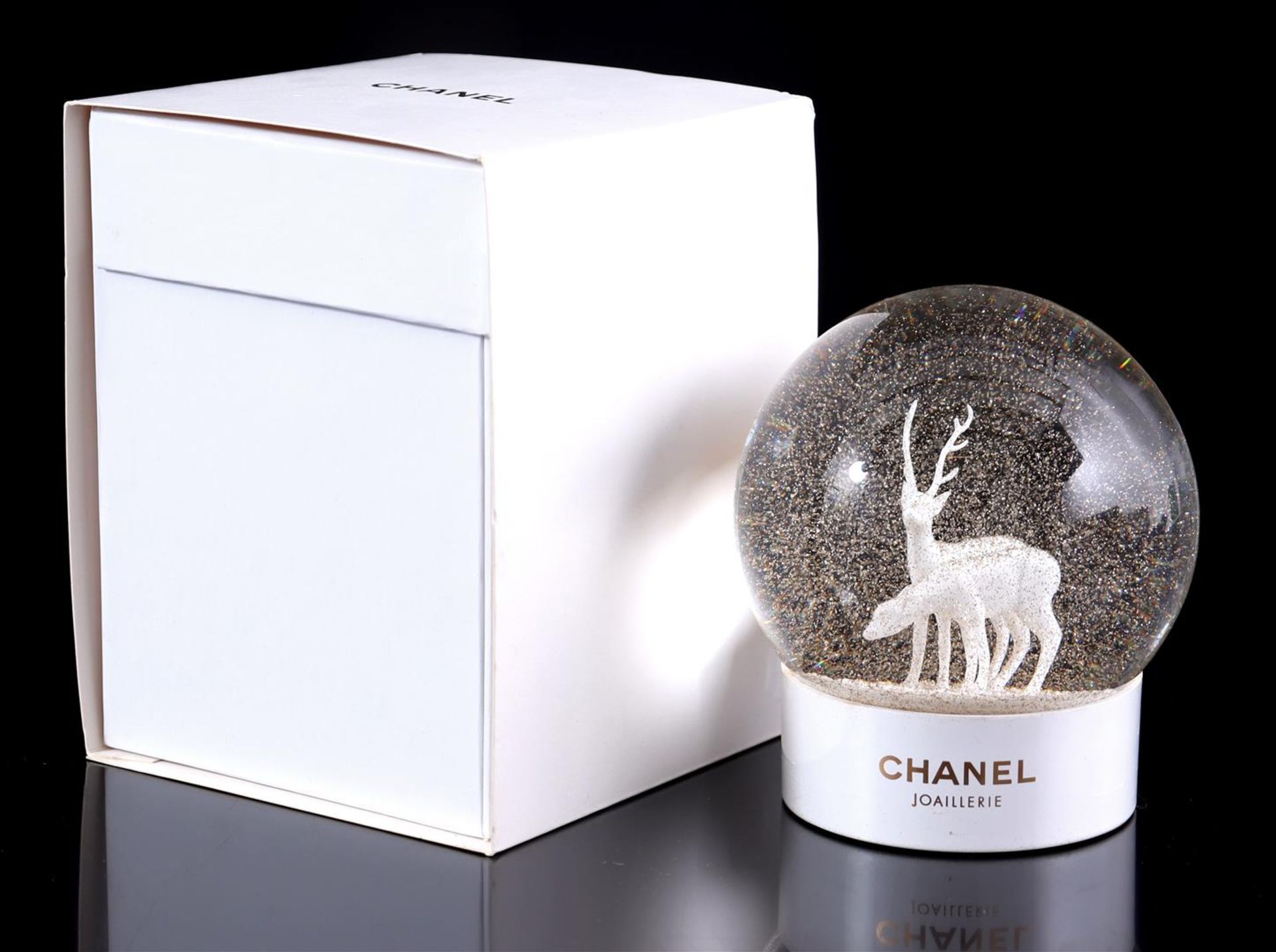 Chanel snowball