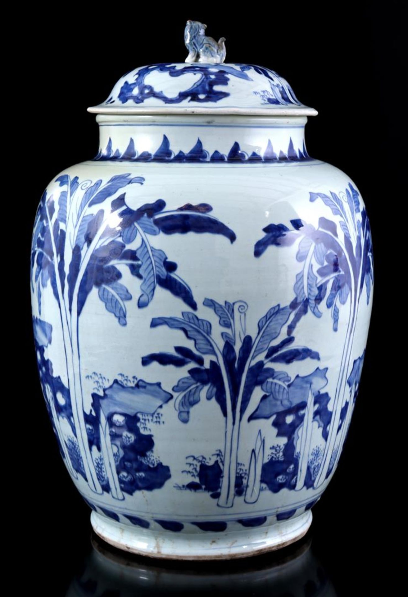 Porcelain vase with lid  - Bild 7 aus 19