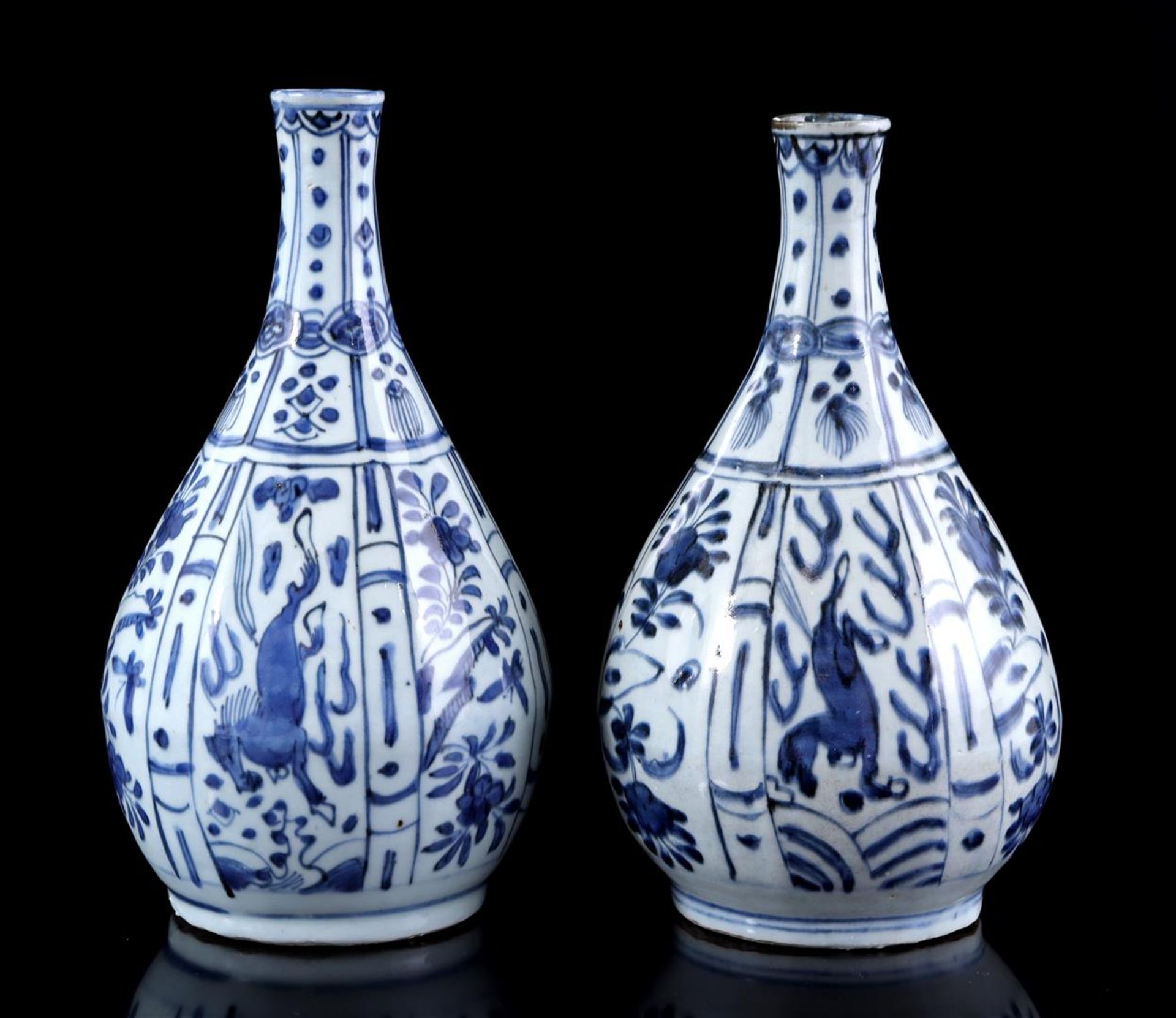 2 porcelain pipe vases