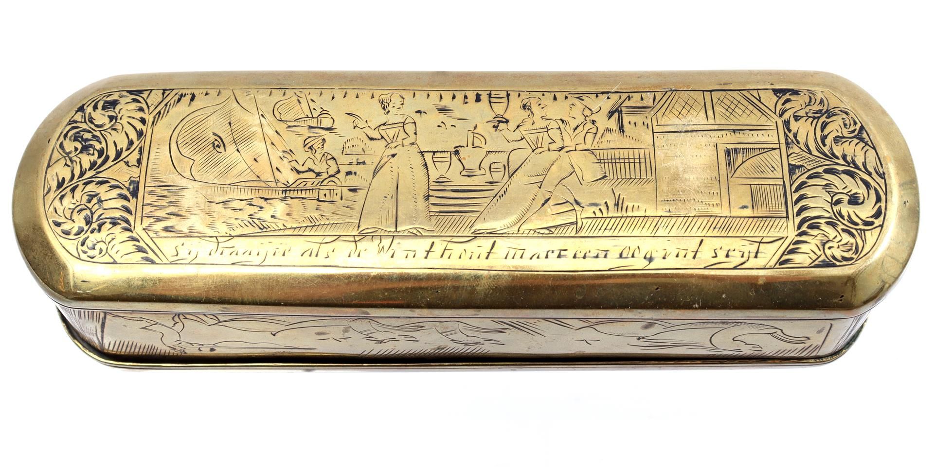 Copper tobacco box with text; Betrout de Weerelt not… - Bild 3 aus 4