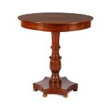 Walnut veneer 1-load coffee table standing on star foot, Holland late 19th century