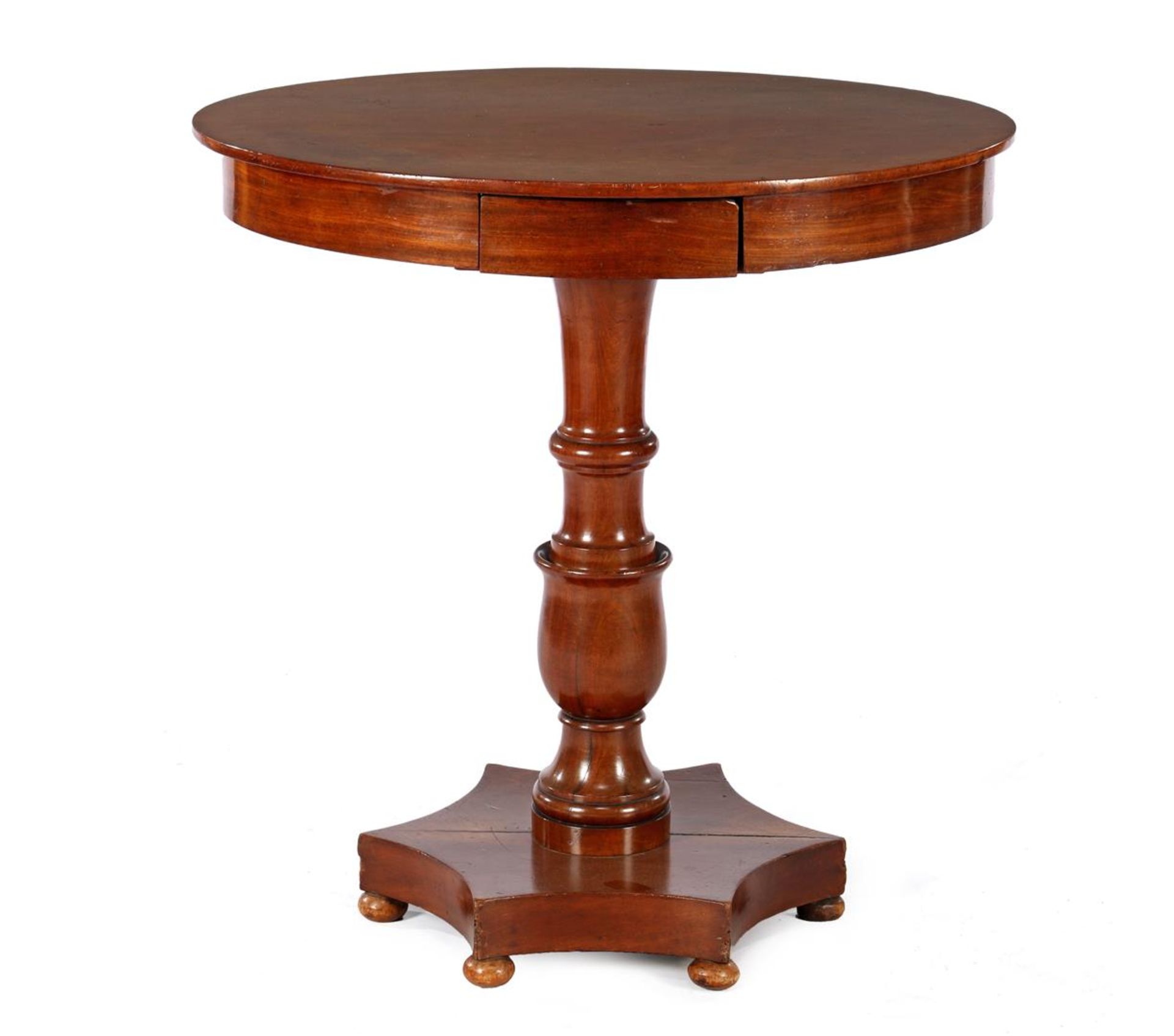 Walnut veneer 1-load coffee table standing on star foot, Holland late 19th century