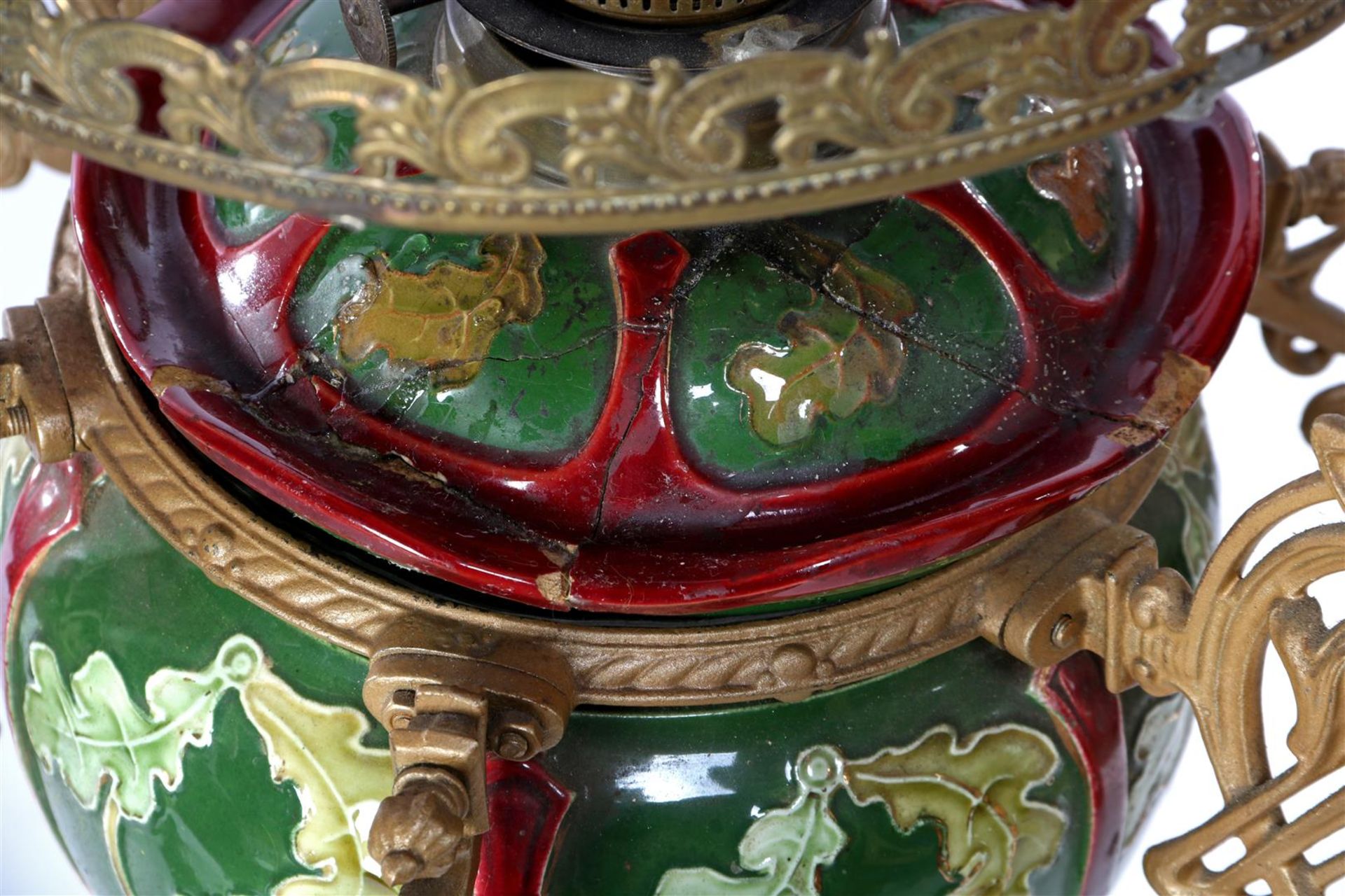 Earthenware Art Nouveau oil lamp - Image 2 of 2