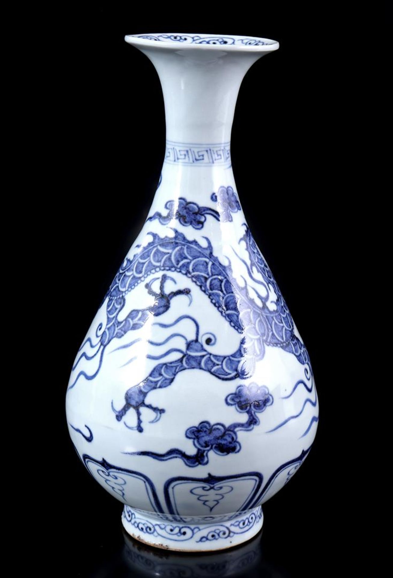 Porcelain collar vase with blue and white - Image 2 of 3