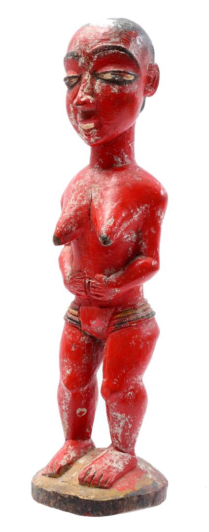 Red colored wooden ceremonial statuette - Image 4 of 4