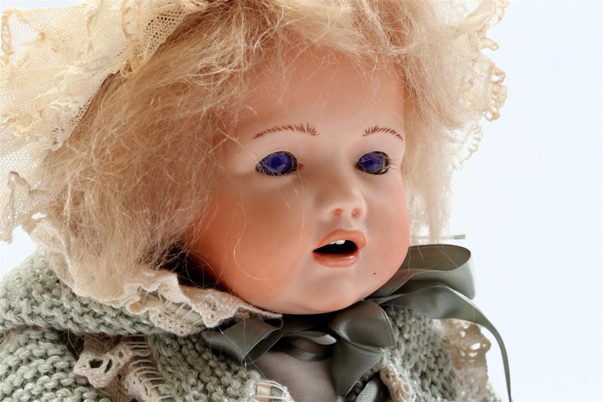 Replica porcelain doll - Bild 2 aus 3