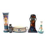 Arnhemsche Fayence pottery vase