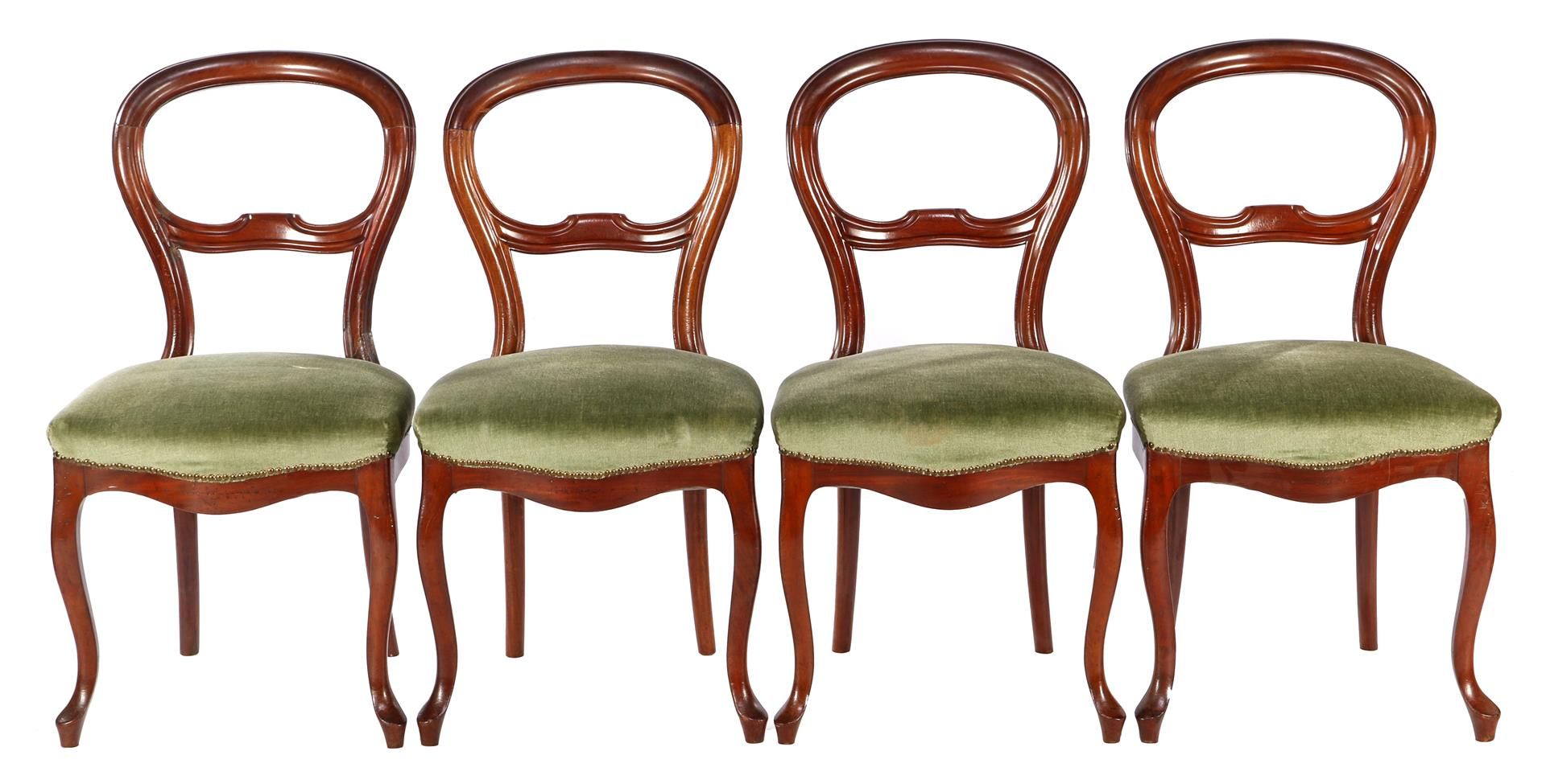 4 mahogany dining room chairs with balloon backs