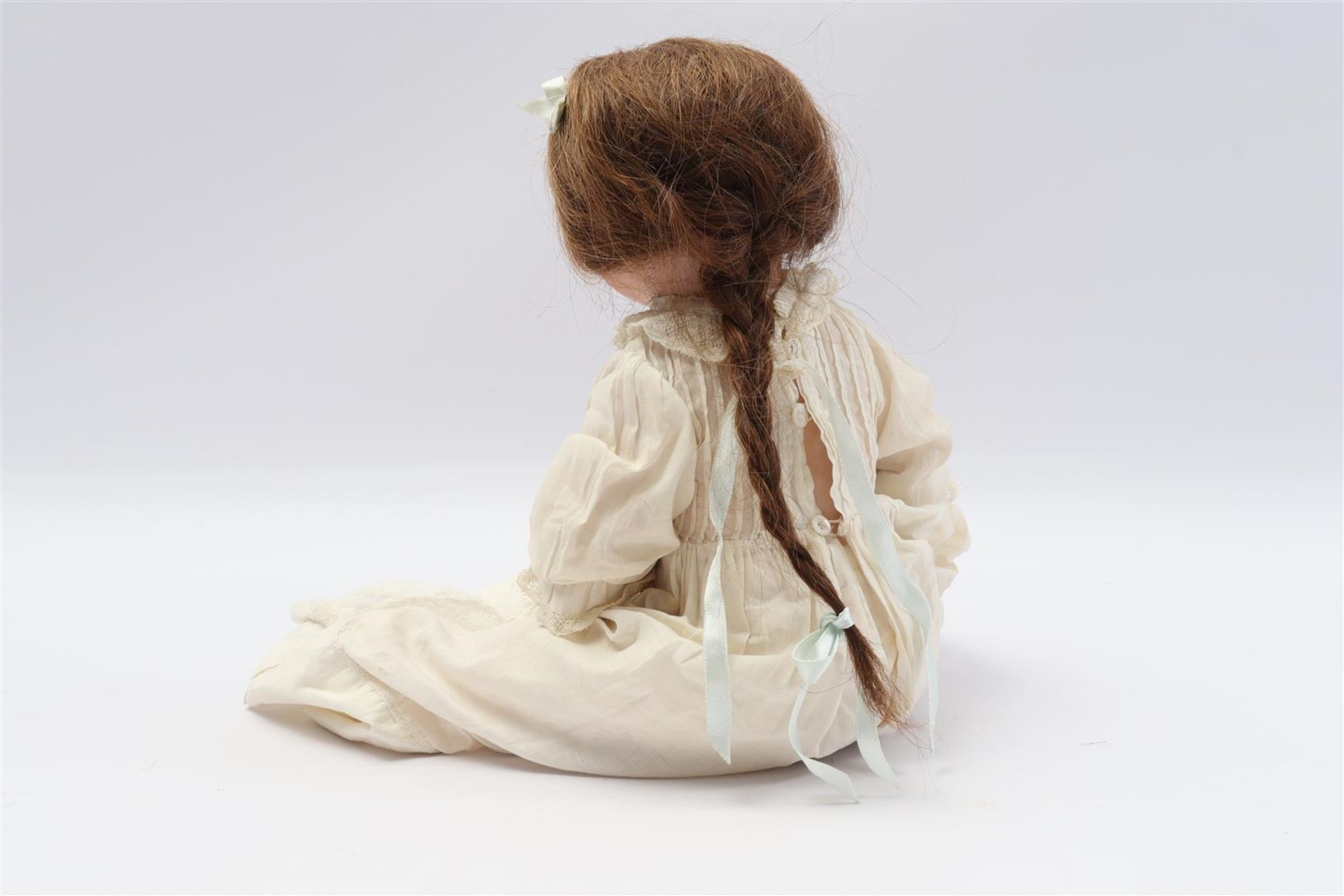 Porcelain doll - Bild 5 aus 6