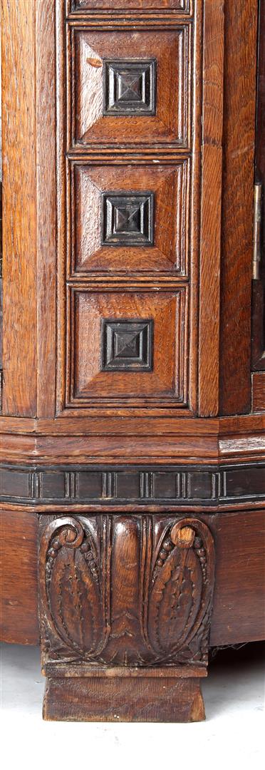 Oak sideboard - Image 4 of 5