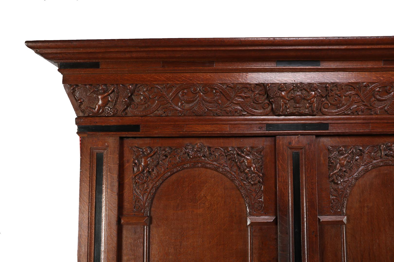 Oak gate cabinet - Image 2 of 3