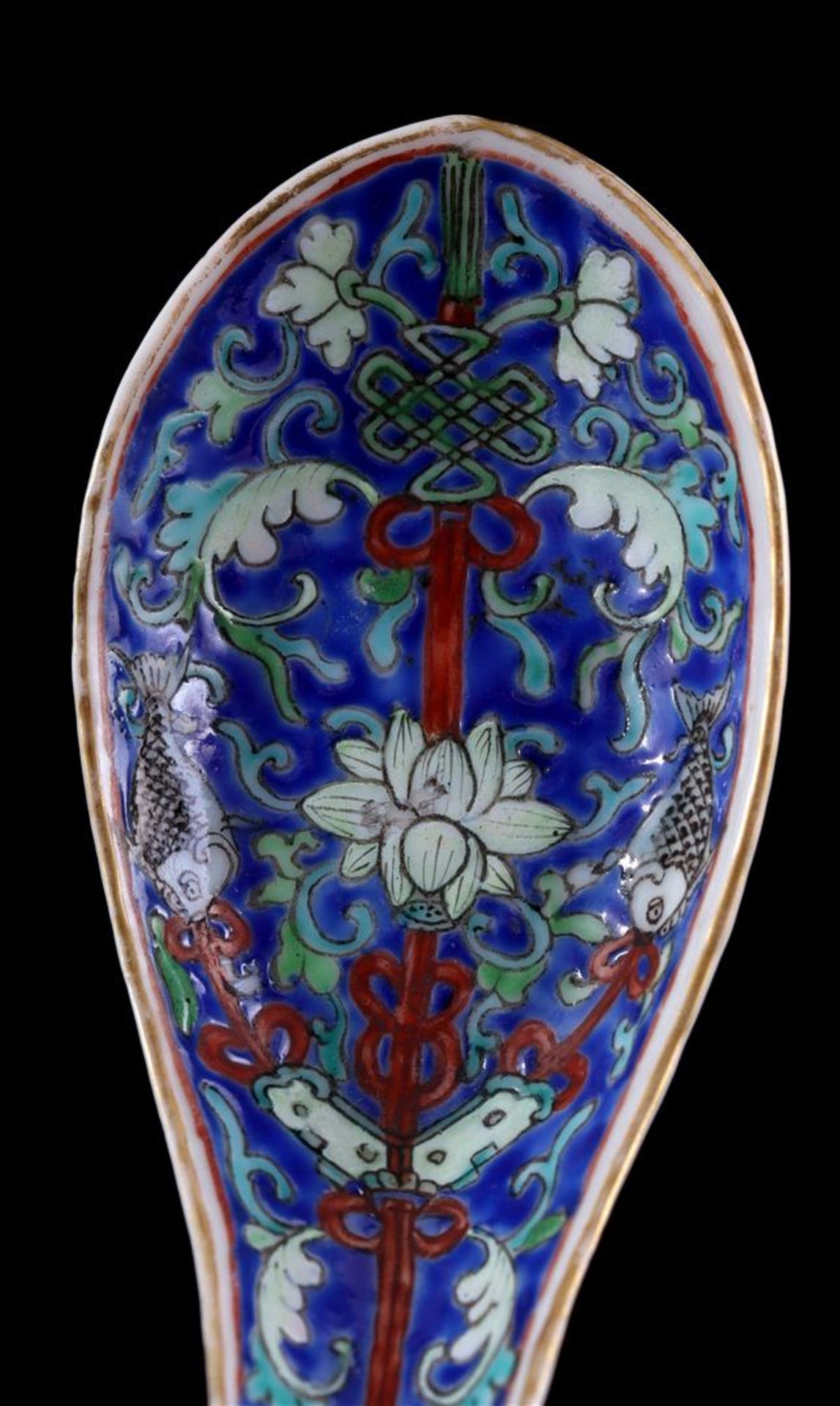 3 porcelain Famille Rose spoons - Image 4 of 6