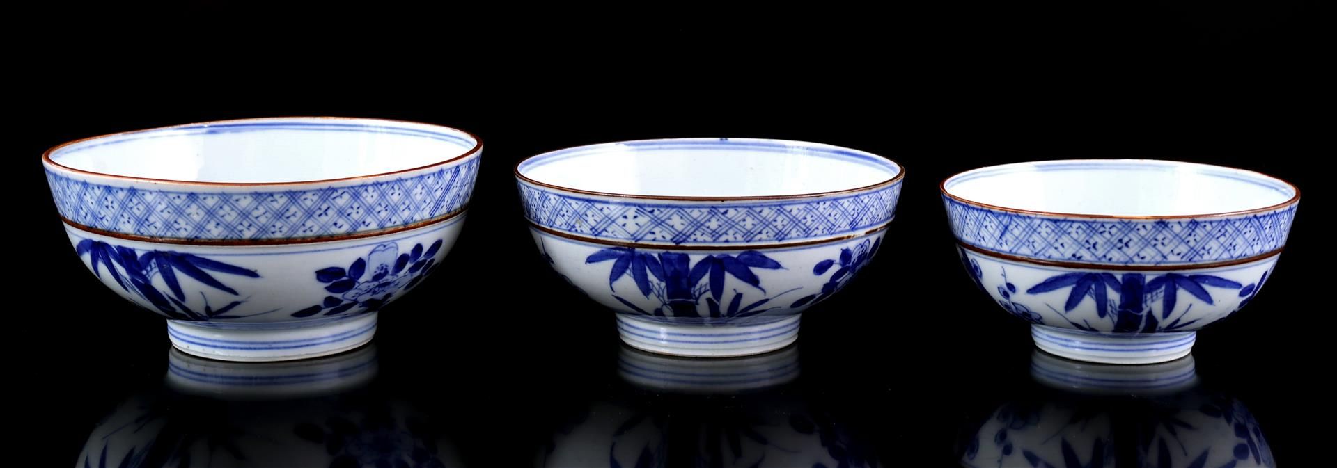 3 porcelain bowls