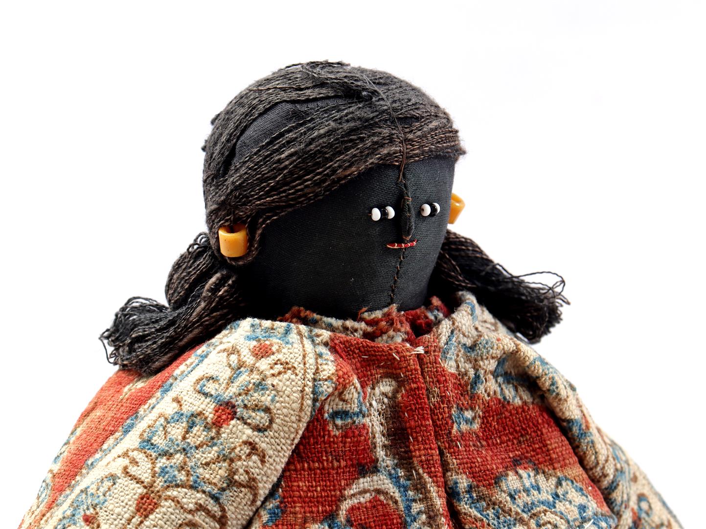 Old textile doll - Image 2 of 5