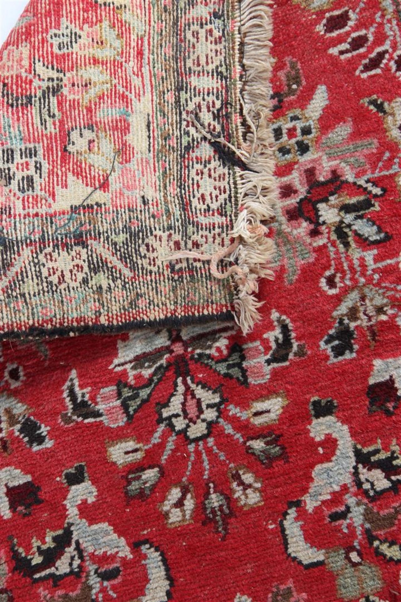 Carpet - Image 5 of 6