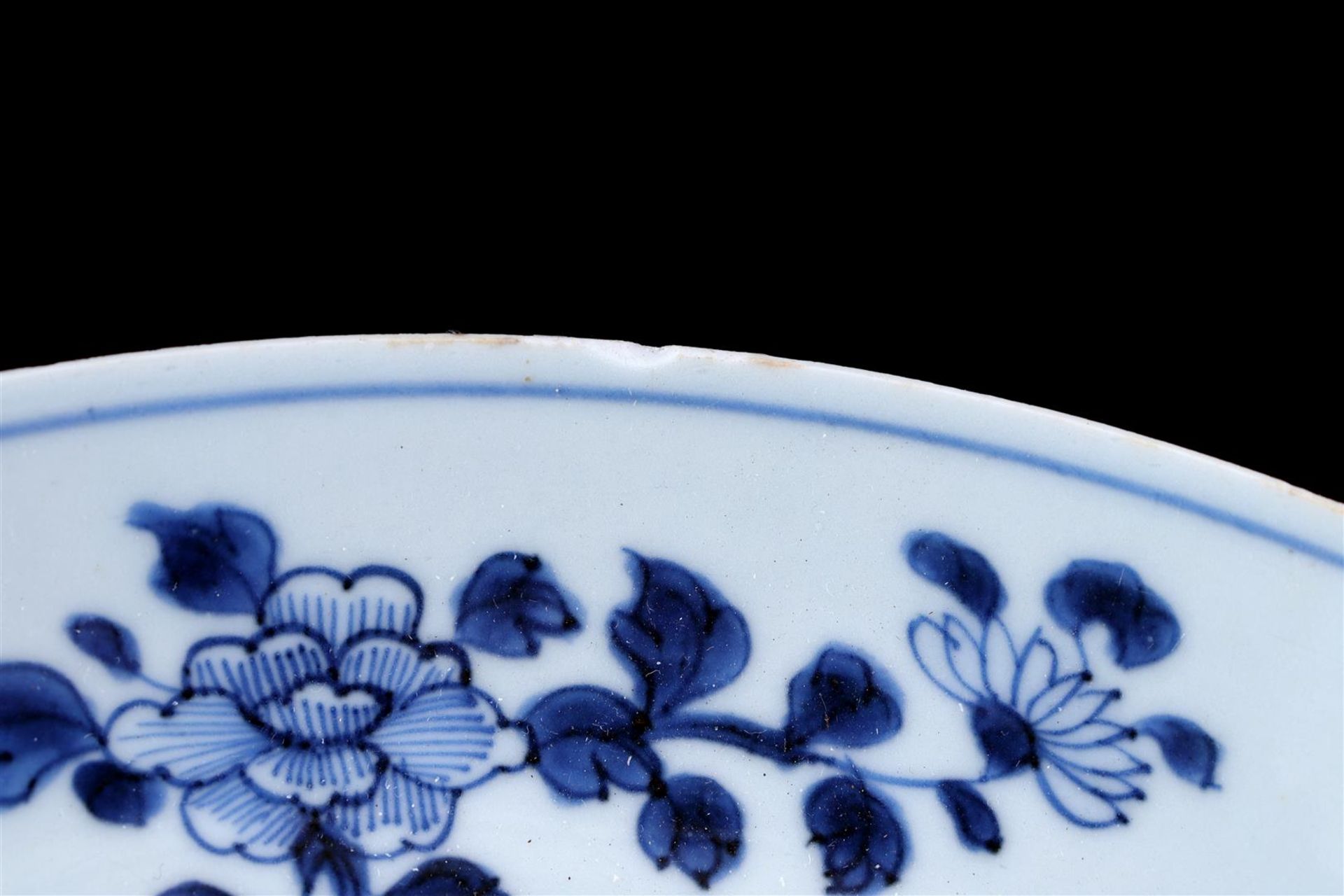 Porcelain dish - Image 4 of 5