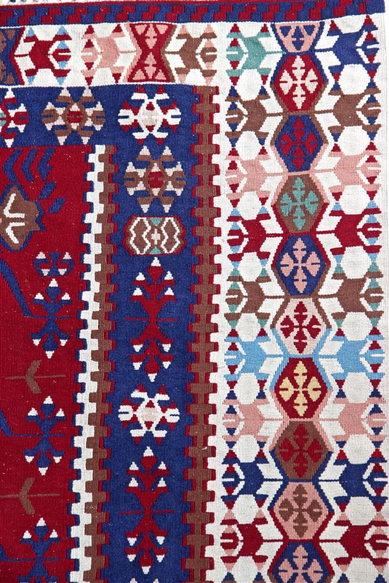 Kilim - Image 2 of 4