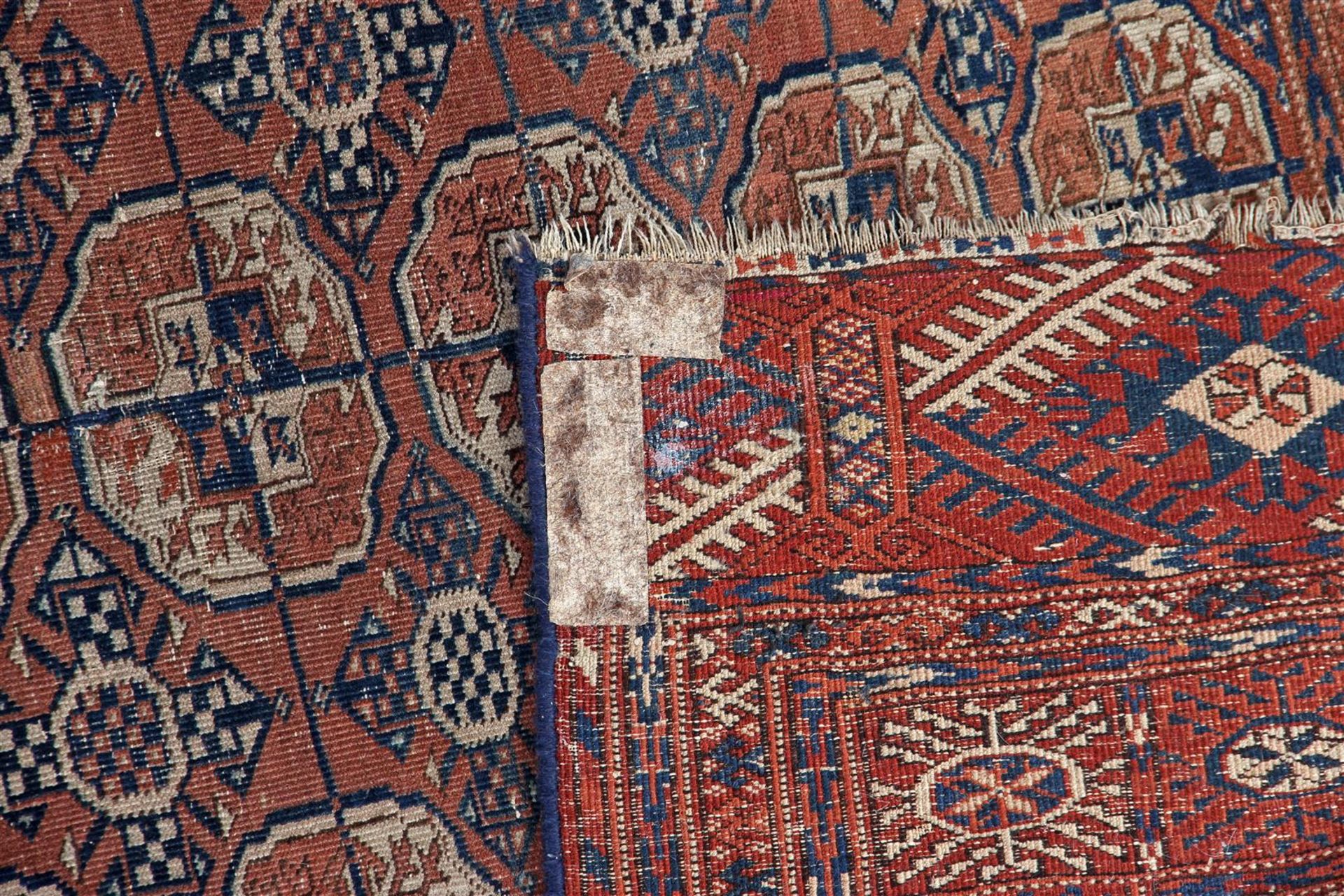 Carpet - Image 5 of 5