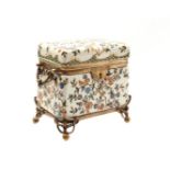 Porcelain box