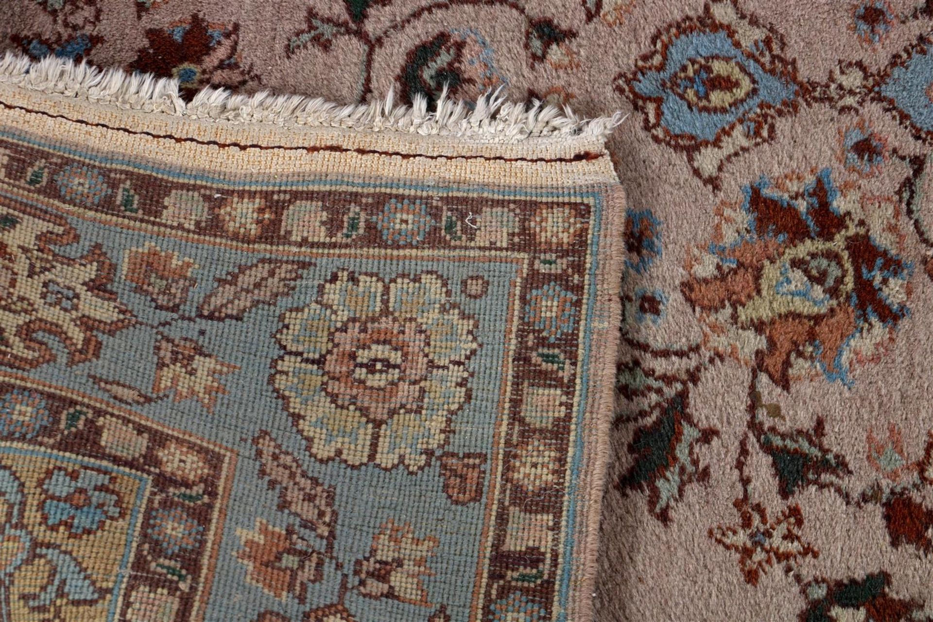 Carpet - Image 4 of 4