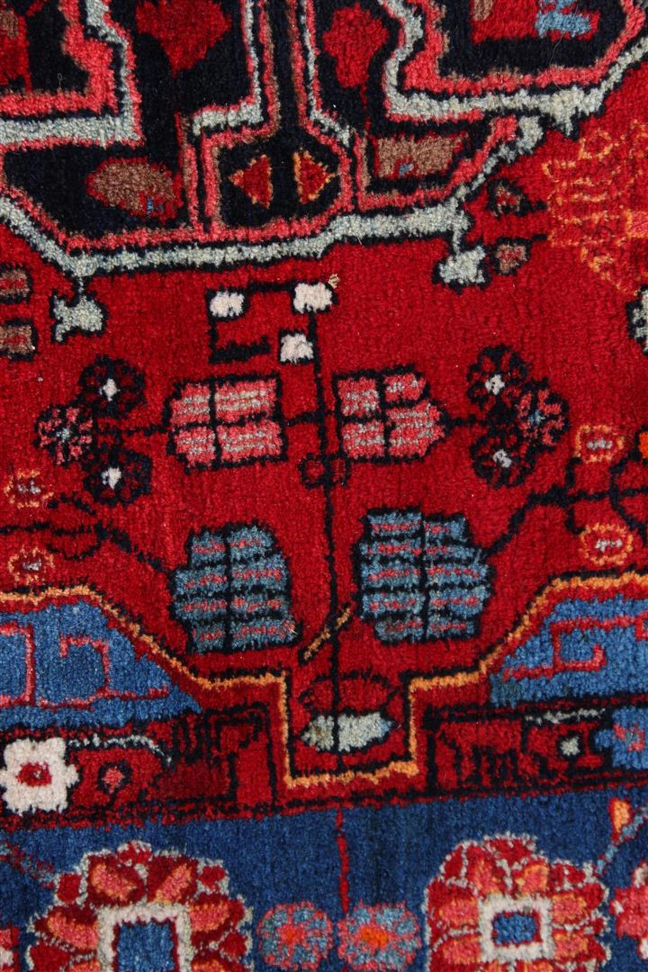 Carpet - Image 3 of 4