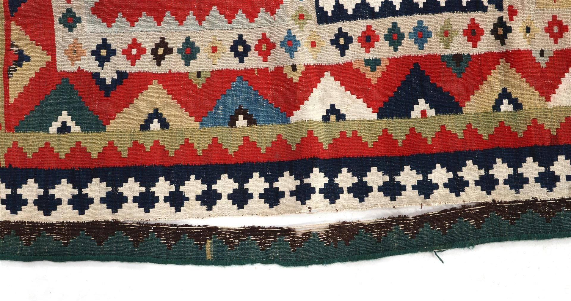 Kilim - Image 2 of 5