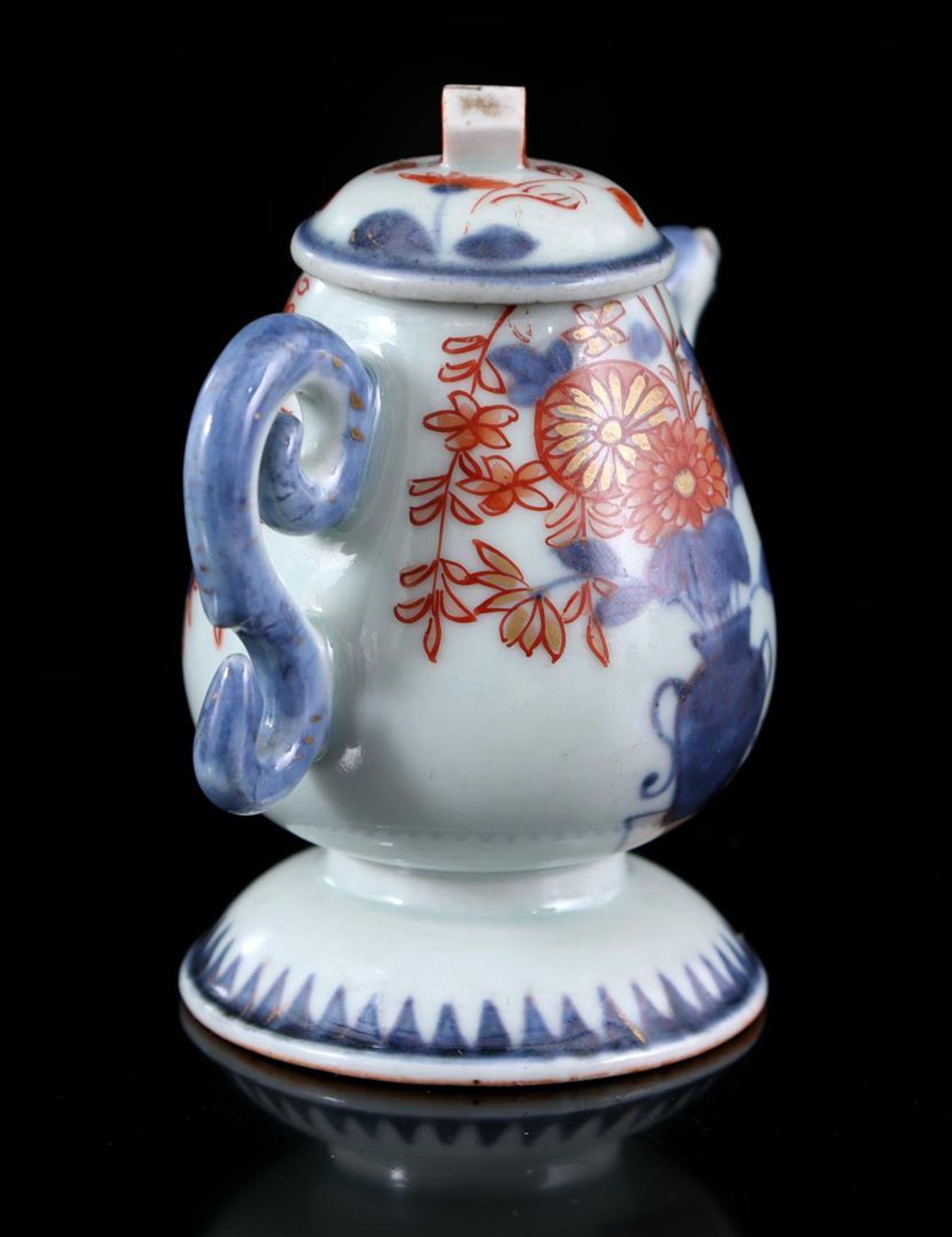 Porcelain Imari teapot - Image 3 of 4