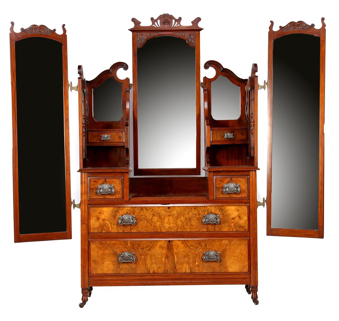 Dressing table