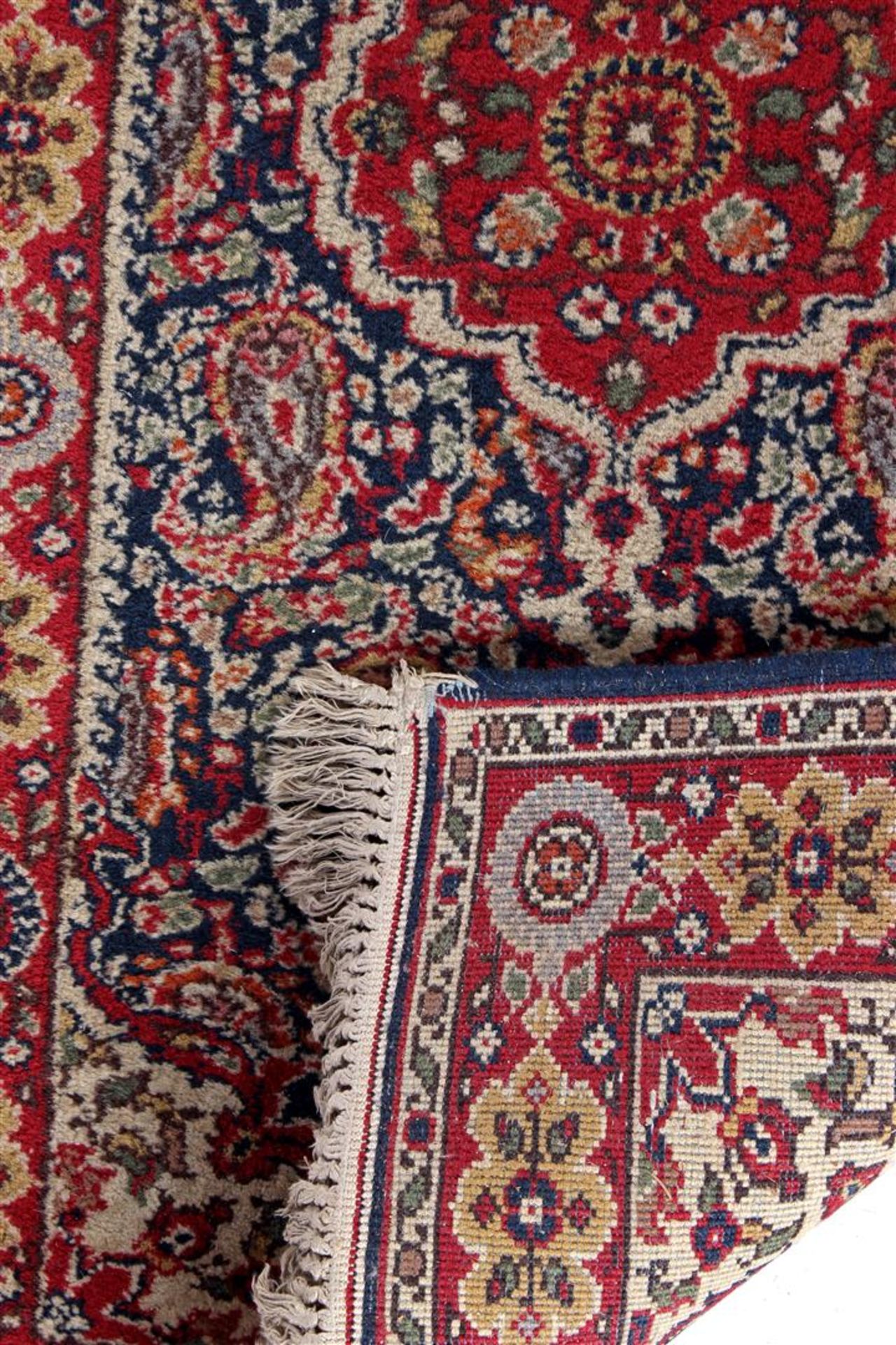 Carpet - Image 4 of 4