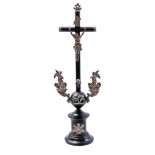 Black lacquered crucifix