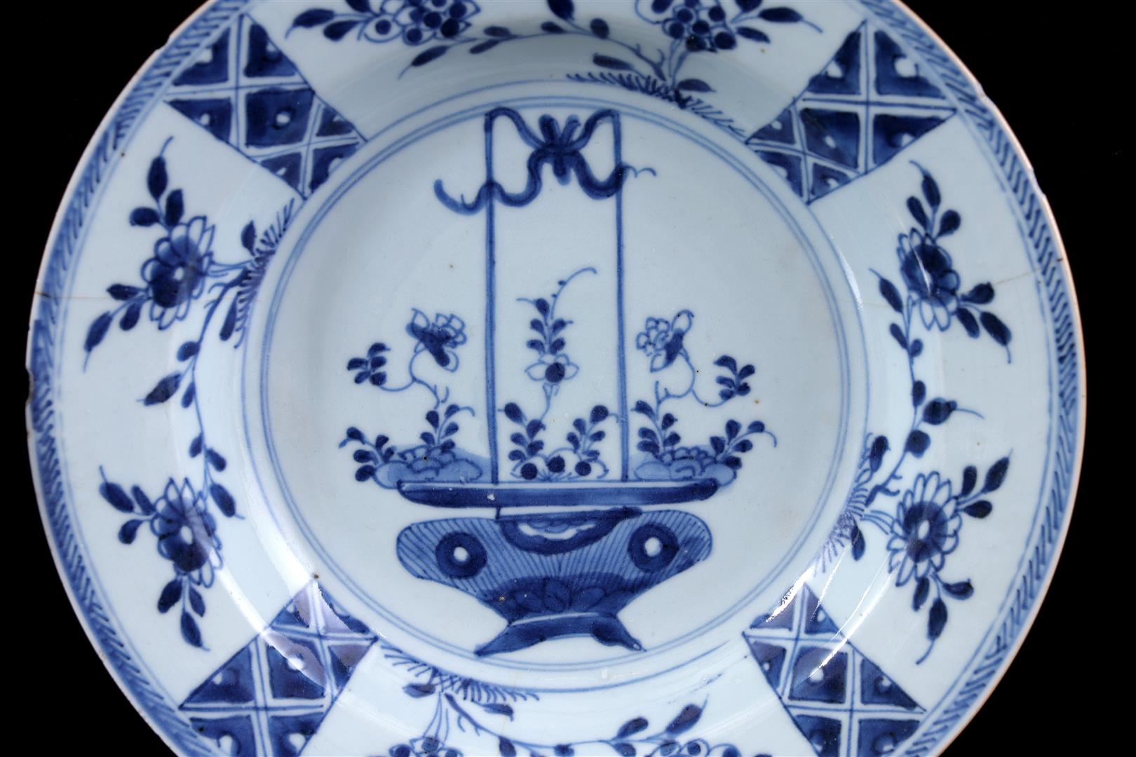 2 porcelain dishes - Image 3 of 8