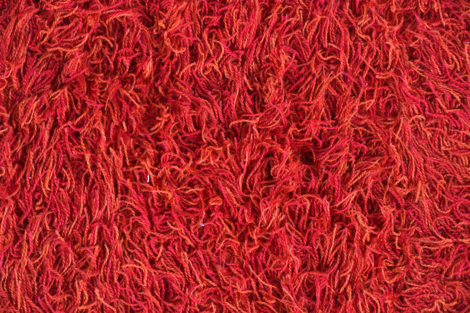 Deep pile orange carpet - Bild 2 aus 3