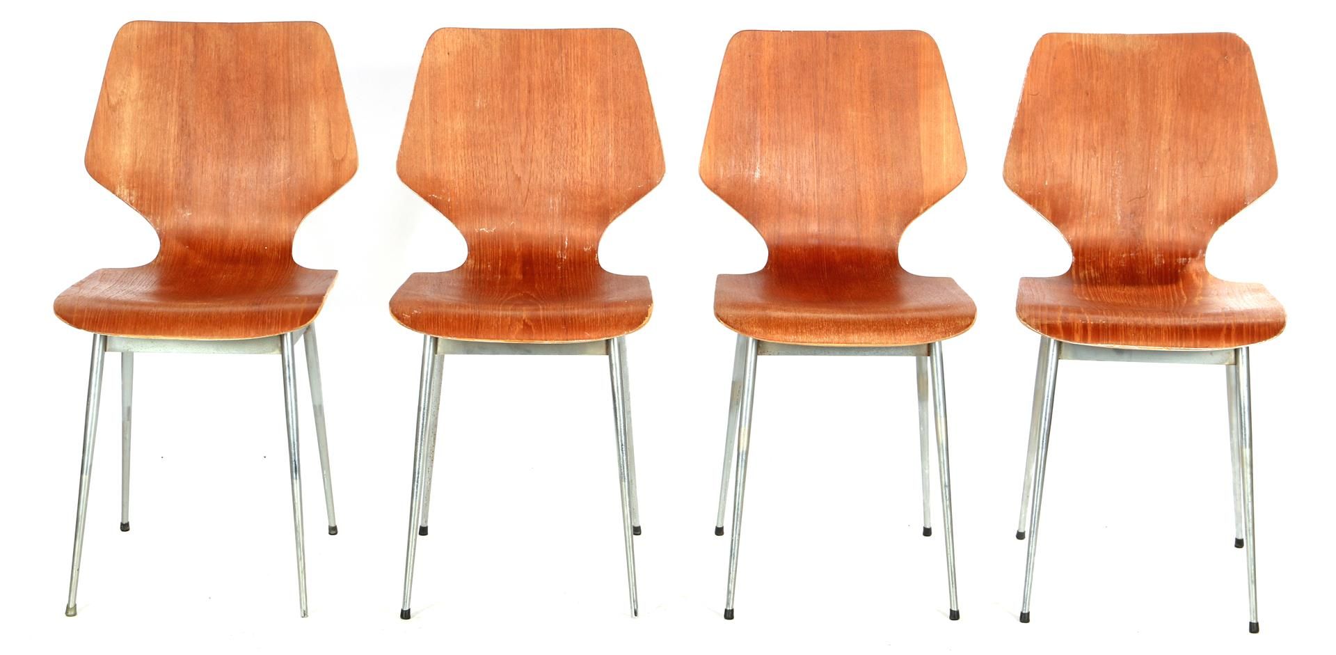 4 dining room chairs