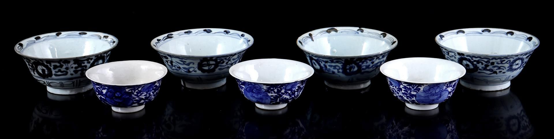 7 various Asian bowls