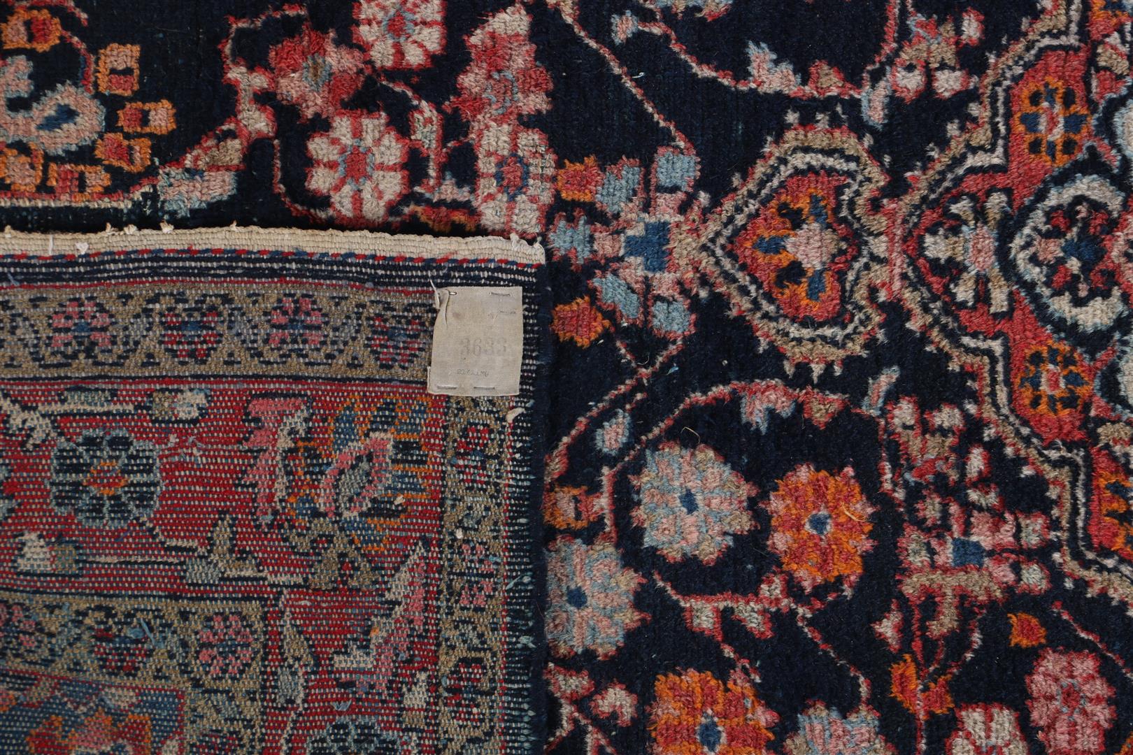 Hand-knotted wool carpet - Bild 4 aus 4