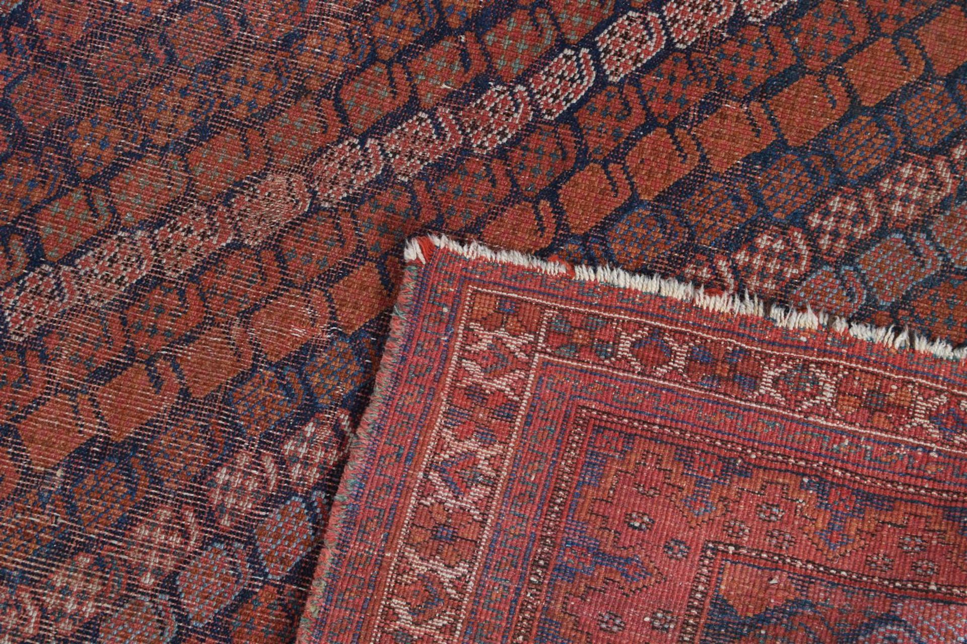 Hand-knotted oriental carpet - Image 3 of 3